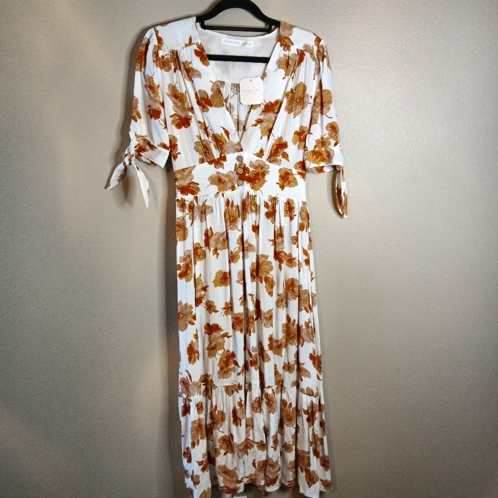 Altar'd State Stacie Floral Midi Dress Small NWT - Picture 2 of 14